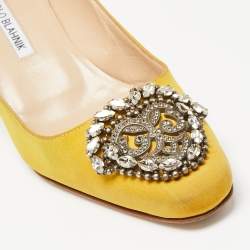 Pre Owned Manolo Blahnik Yellow Satin Okkava Pumps Size 36.5
