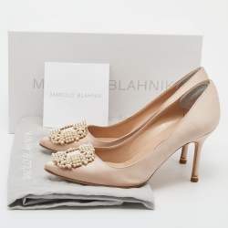 Pre Owned Manolo Blahnik Beige Satin Hangisi Pointed Toe Pumps Size 37.5