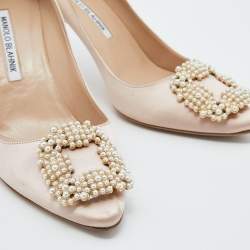 Pre Owned Manolo Blahnik Beige Satin Hangisi Pointed Toe Pumps Size 37.5