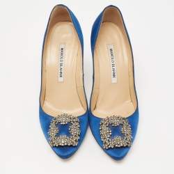 Pre Owned Manolo Blahnik Blue Satin Hangisi Pumps Size 37.5