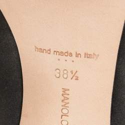 مملوكة مسبقًا Manolo Blahnik Black Satin Matik Peep Toe Pumps Size 38.5 