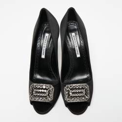 مملوكة مسبقًا Manolo Blahnik Black Satin Matik Peep Toe Pumps Size 38.5 