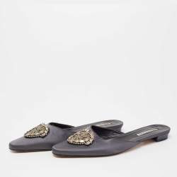 Manolo Blahnik Grey Satin Okkatomu Crystal Embellished Crest Flat Mules Size 39