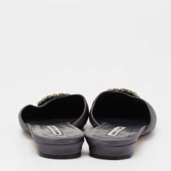 Manolo Blahnik Grey Satin Okkatomu Crystal Embellished Crest Flat Mules Size 39