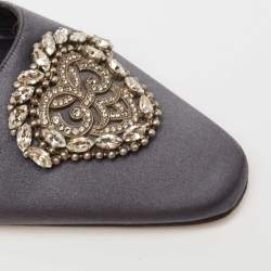 Manolo Blahnik Grey Satin Okkatomu Crystal Embellished Crest Flat Mules Size 39
