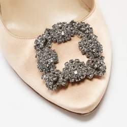 Pre Owned Manolo Blahnik Beige Satin Hangisi  Pumps Size 39.5 