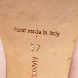 مملوكة مسبقًا Manolo Blahnik Pink Satin Hangisi Pumps Size 37