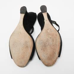 Pre Owned صندل مانولو بلانيك ترايس سويدي أسود مزخرف كريستال كعب روكي مقاس 40