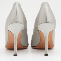 Pre Owned حذاء كعب عالي مانولو بلانيك هانغيسي ساتان رصاصي مقاس 36