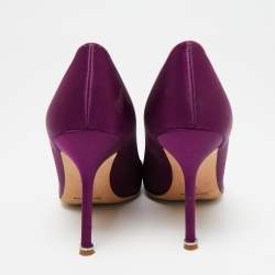 Pre Owned حذاء كعب عالي مانولو بلانيك هانغيسي ساتان بنفسجي مقاس 38
