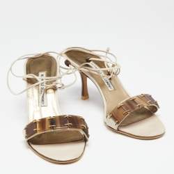 مملوكة مسبقًا Manolo Blahnik Off-White Leather Strappy Ankle Wrap Sandals Size 36.5