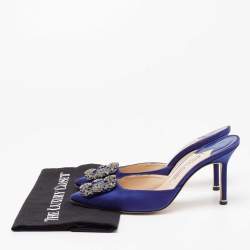 Pre Owned Manolo Blahnik Blue Satin Hangisi Pointed-Toe Mules Size 38.5
