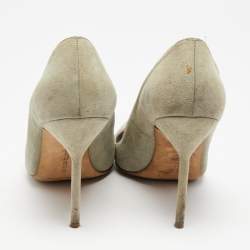 Manolo Blahnik Mint Green Suede BB Pointed Toe Pumps Size 39