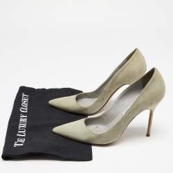 Manolo Blahnik Mint Green Suede BB Pointed Toe Pumps Size 39