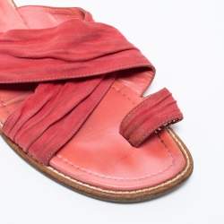 Pre Owned Manolo Blahnik Pink Suede Crisscross Flat Sandals Size 39.5 