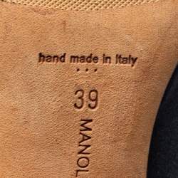 Pre Owned Manolo Blahnik Grey Satin Hangisi Pointed Toe Pumps Size 39