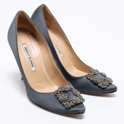 Pre Owned Manolo Blahnik Grey Satin Hangisi Pointed Toe Pumps Size 39