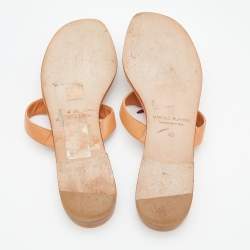 Pre Owned Manolo Blahnik Beige Leather Embellished Thong Flats Size 40