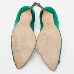 Pre Owned حذاء كعب عالي مانولو بلانيك ساتان أخضر هانغيسي مقاس 38.5