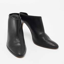 Pre Owned Manolo Blahnik Black Leather Mules Size 37.5