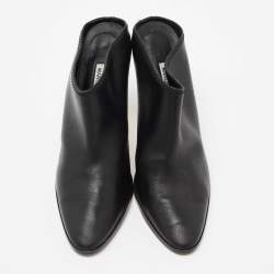 Pre Owned Manolo Blahnik Black Leather Mules Size 37.5