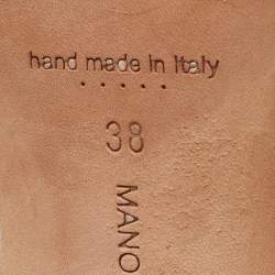 Pre Owned حذاء كعب عالي مانولو بلانيك هانغيسي ساتان كريمي مزخرف كريستال مقاس 38