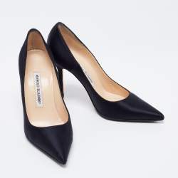 Pre Owned Manolo Blahnik Black Satin Pointed Toe Pumps Size 36
