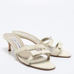 Pre Owned Manolo Blahnik White Leather  Slide Sandals Size 39