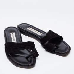 Pre Owned Manolo Blahnik Black Pleated Suede Toe Ring Flat Slides Size 38.5