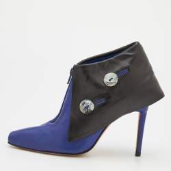 Manolo Blahnik Blue/Black Leather Pointed Toe Zipper Ankle Length Boots Size 36.5