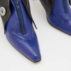 Manolo Blahnik Blue/Black Leather Pointed Toe Zipper Ankle Length Boots Size 36.5