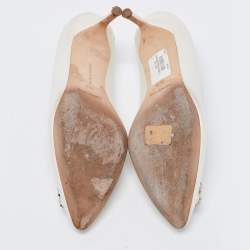 Pre Owned Manolo Blahnik Off-White Satin Hangisi Pumps Size 40.5