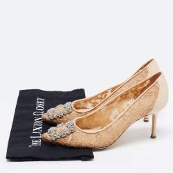 Pre Owned Manolo Blahnik Beige Lace and Satin Hangisi Pumps Size 39