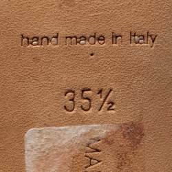 Pre Owned Manolo Blahnik Beige Leather Chaos Sandals Size 35.5