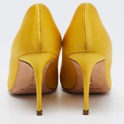 Pre Owned Manolo Blahnik Yellow Satin Embellished Nadira Pumps Size 35