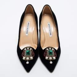 Manolo Blahnik Black Velvet 'Eufrasia' Pointed Toe Pumps Size 38.5
