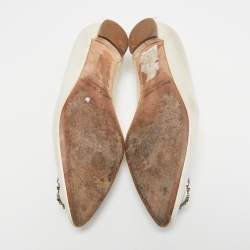 Pre Owned Manolo Blahnik Off-White Satin Hangisi Ballet Flats Size 37.5