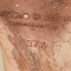 Pre Owned Manolo Blahnik Off-White Satin Hangisi Ballet Flats Size 37.5