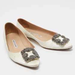 Pre Owned Manolo Blahnik Off-White Satin Hangisi Ballet Flats Size 37.5