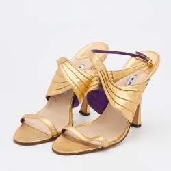 Pre Owned Manolo Blahnik Gold Leather Ankle Strap Sandals Size 41