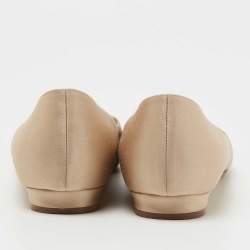 Manolo Blahnik Beige Satin Hangisi Ballet Flats Size 38.5 