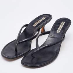 Pre Owned Manolo Blahnik Black Crocodile Leather Thong Sandals Size 37