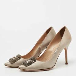 Pre Owned Manolo Blahnik Grey Satin Hangisi Pumps Size 39.5
