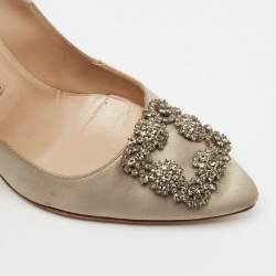 Pre Owned Manolo Blahnik Grey Satin Hangisi Pumps Size 39.5