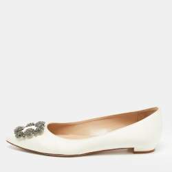 Manolo Blahnik Off White Satin Hangisi Ballet Flats Size 37.5