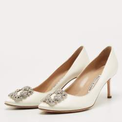 Manolo Blahnik Off White Satin Hangisi Pumps Size 37.5
