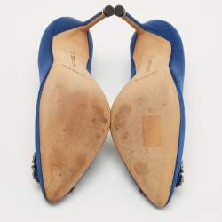 Pre Owned Manolo Blahnik Blue Satin Hangisi Pumps Size 37