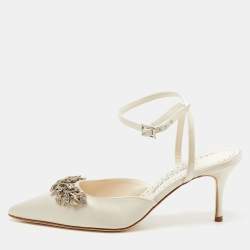Manolo Blahnik Off White Satin Forla Slingback Pumps Size 37
