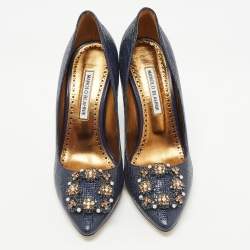 Pre Owned Manolo Blahnik Blue Texture Patent Leather Hangisi Crystal Embellished Pumps Size 38.5