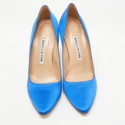 Pre Owned Manolo Blahnik Blue Satin Logo Print Pumps Size 37.5
